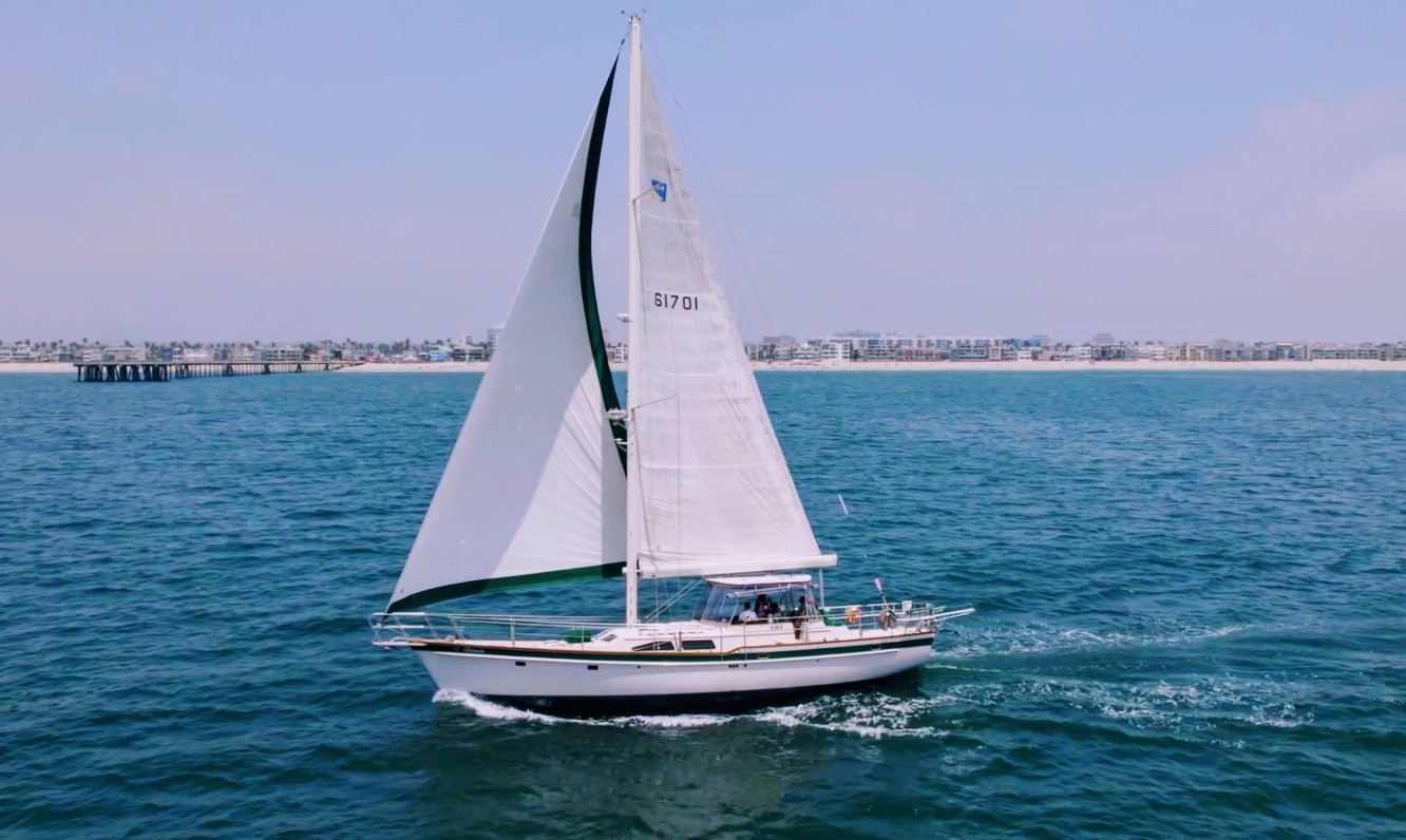 Free yacht charter giveaway